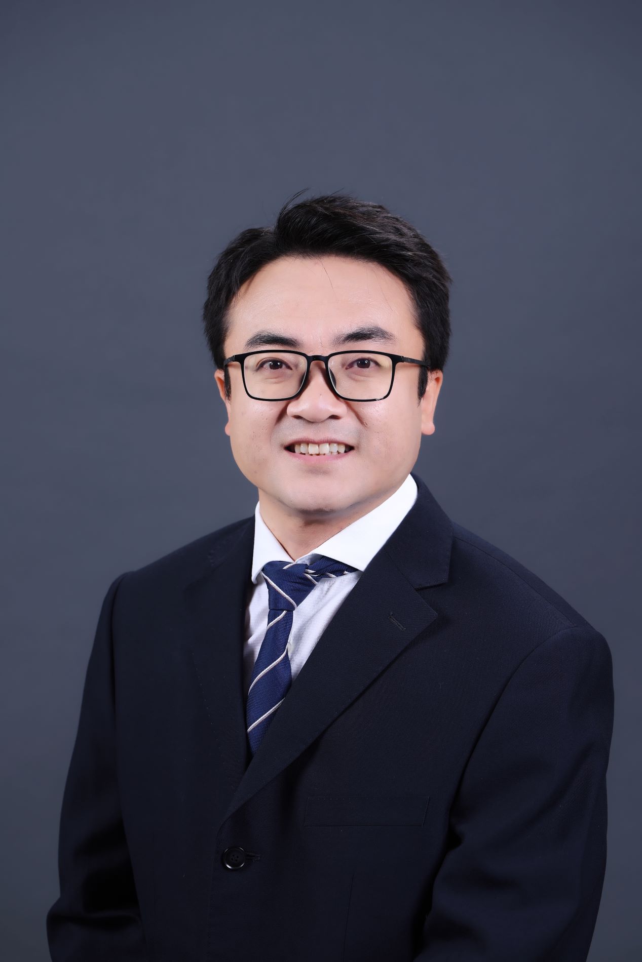 天空（中国）创新论坛第一千九百零一讲：Deep learning method for very high dimensional parabolic PDEs and HJB equations 