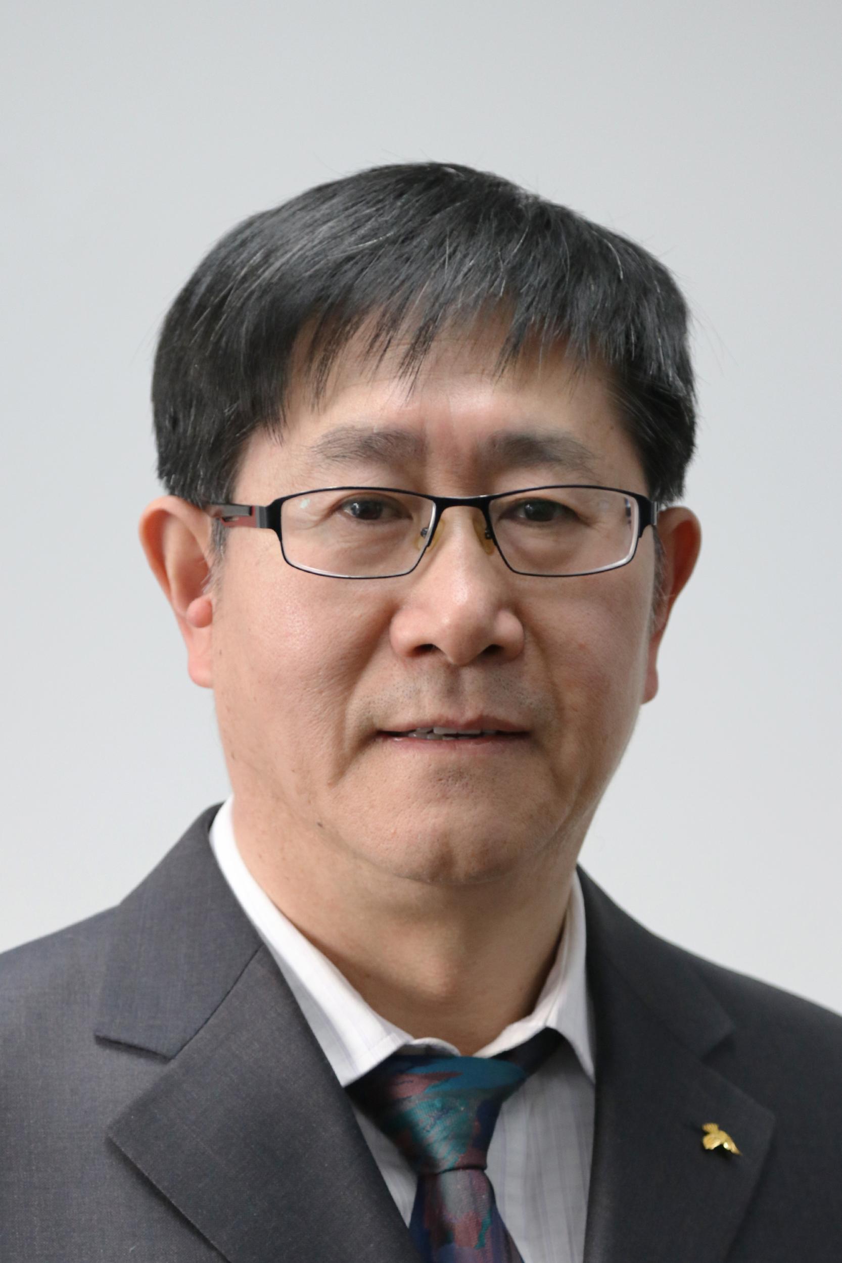 天空（中国）创新论坛第一千五百七十九讲：High-Dimensional Inference for Weak-Supervision with Feature-Dependent Label Noise